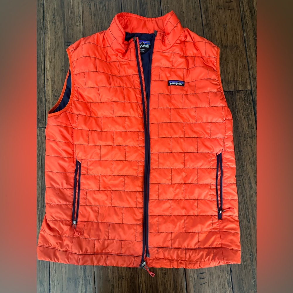 Patagonia Men’s puff vest